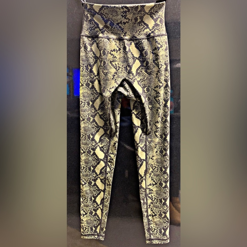 BuffBunny Collection - Rebel Leggings V2 Snakeskin